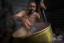 chaiwala, roadside chaiwala,