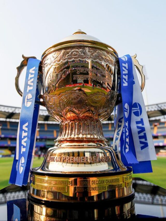 IPL टीम मालिक कैसे और कितना पैसा कमाते हैं?